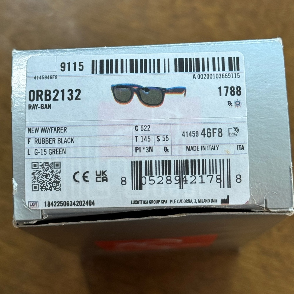 Ray-Ban New Wayfarer Black Frames